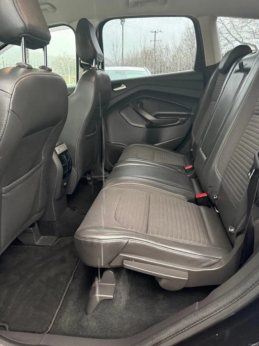 Ford Kuga 1.5D 4 Seat Commercial - Image 4