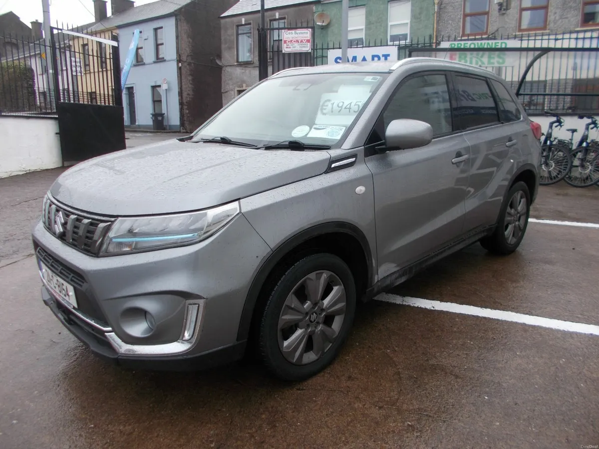 Suzuki Vitara SZT Hybrid 1.4 - Just 50,000km - Image 3