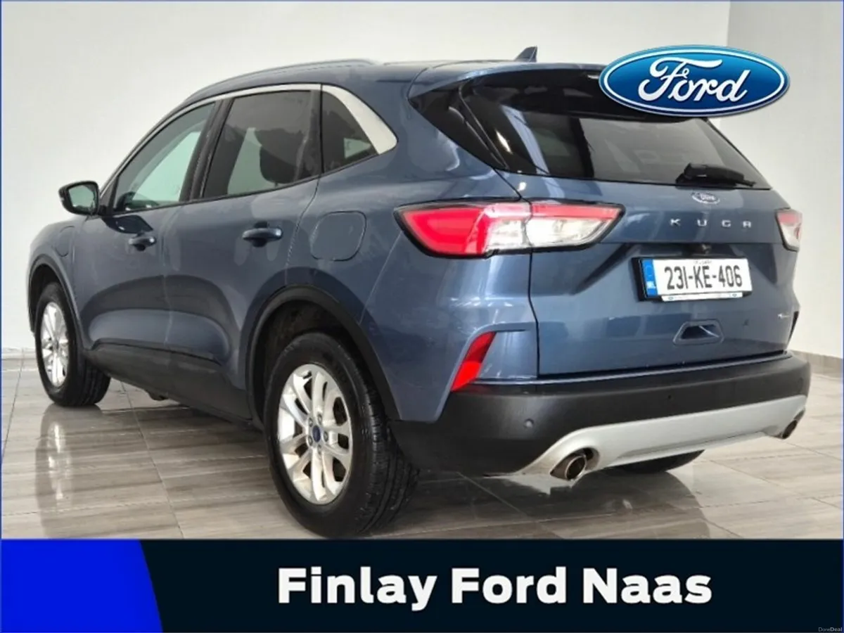 Ford Kuga 2.5 PLUG-IN HYBRID Titanium - Image 3