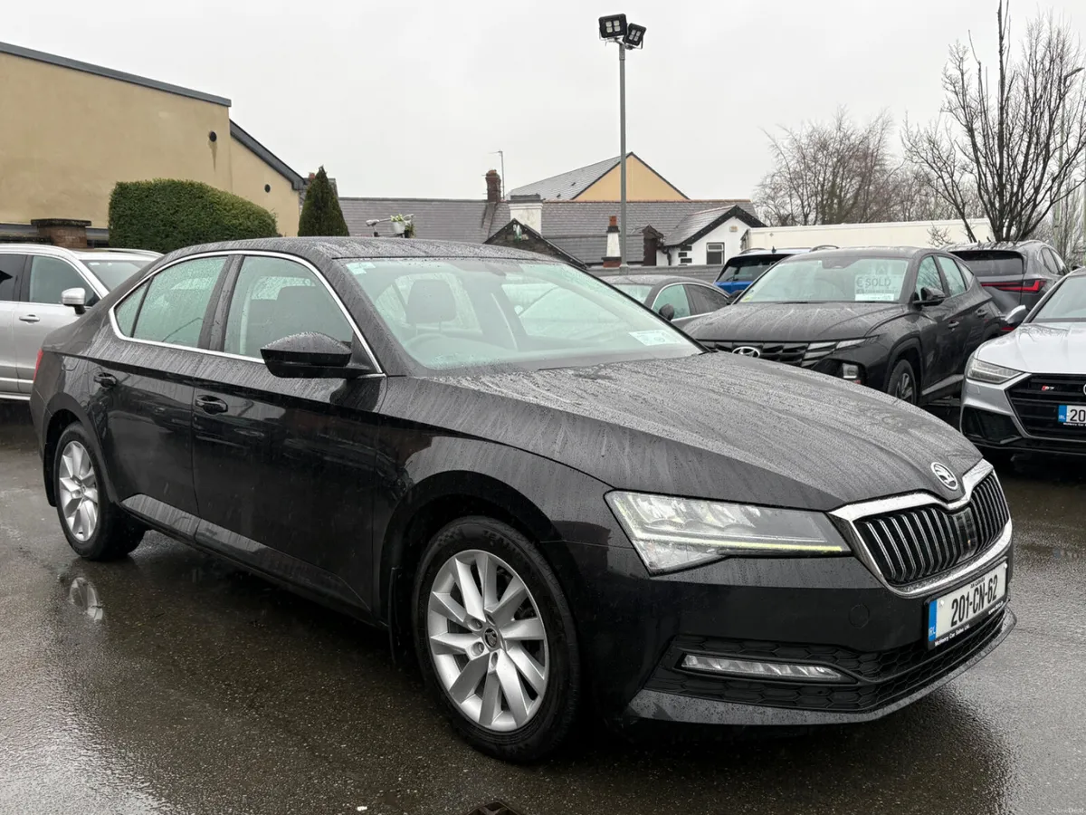 201 Skoda Superb Ambtion 2.0 Diesel - Image 3