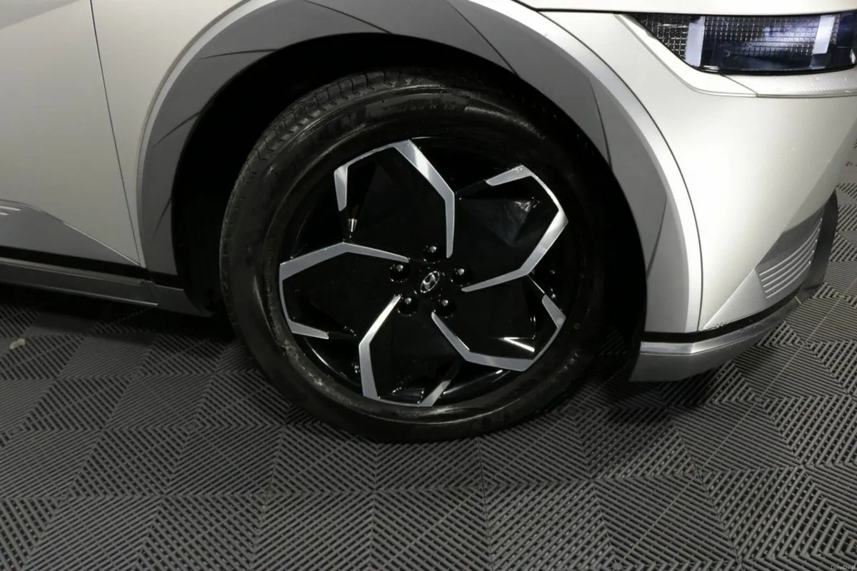 Hyundai IONIQ 5 PREMIUM PLUS LE 77 kWh EV - Image 3