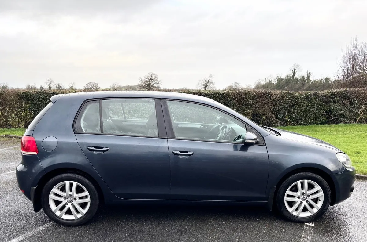 Volkswagen Golf 1.6Tdi Highline 2012 - Image 4