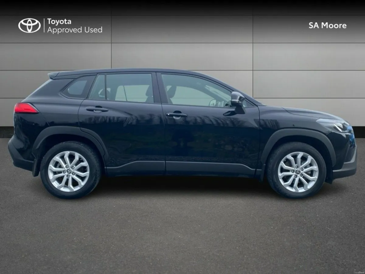 Toyota Corolla Cross HYBRID LUNA - Image 3
