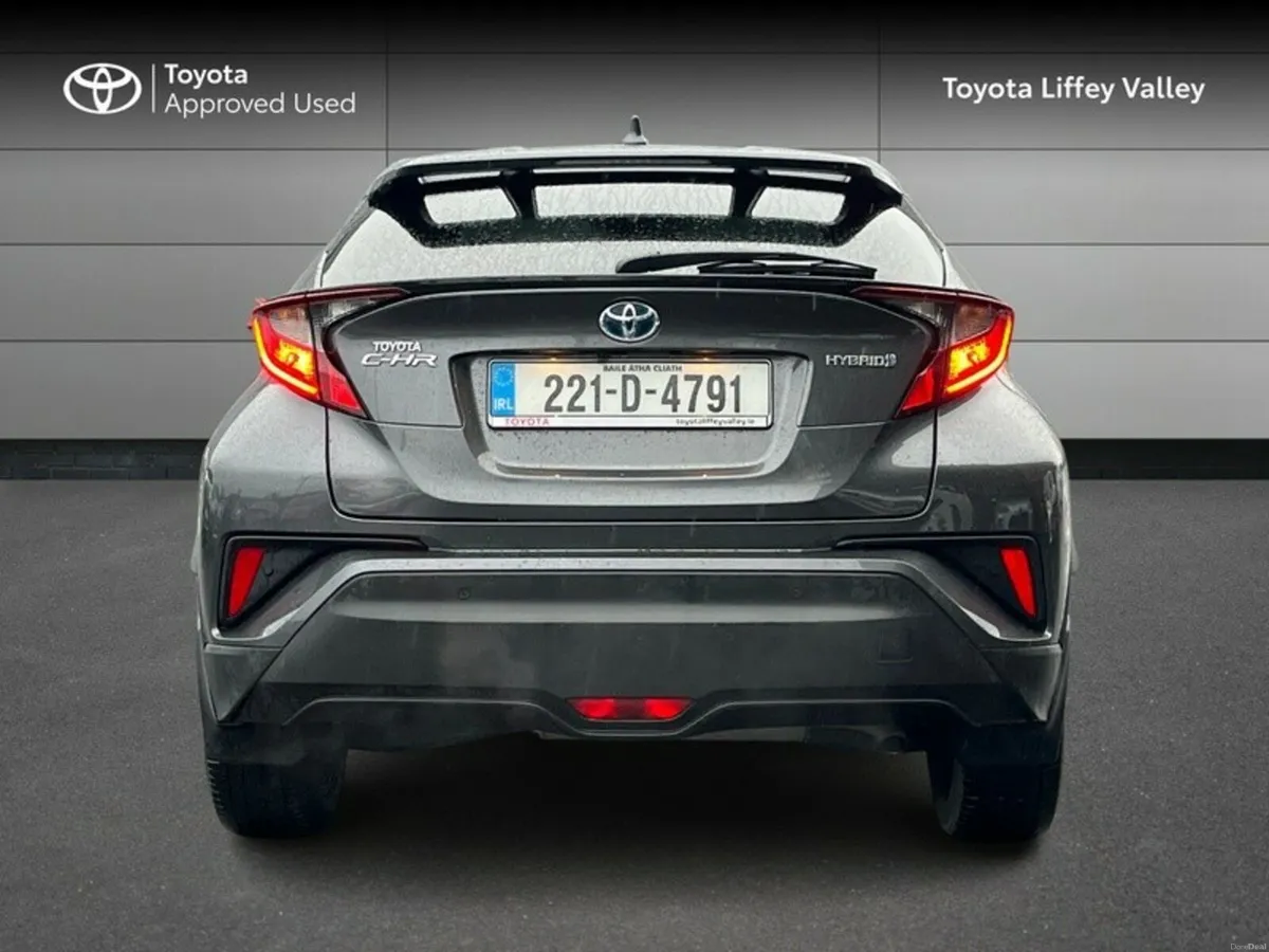 Toyota C-HR 1.8 HYBRID SPORTMONO 4DR SPORT AUTO - Image 4