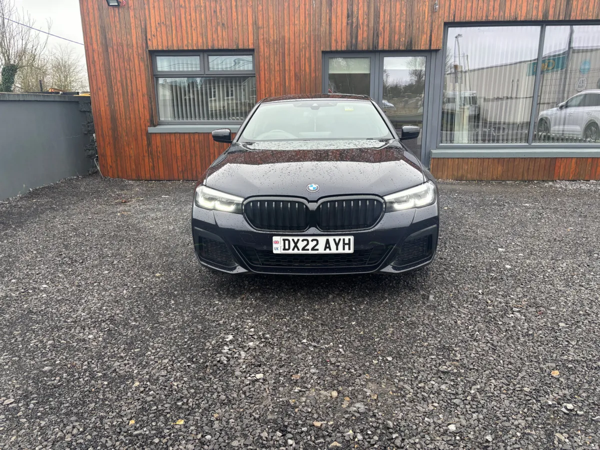 BMW 5-Series 2022 - Image 2