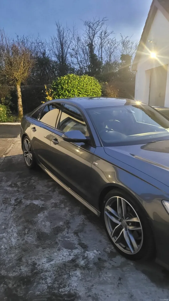 Audi A6 SLine Black Edition Quattro - Image 3
