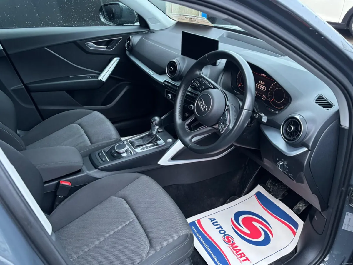 Audi Q2 Audi Q2 1.0 TFSI sport, digital dash 19" a - Image 3
