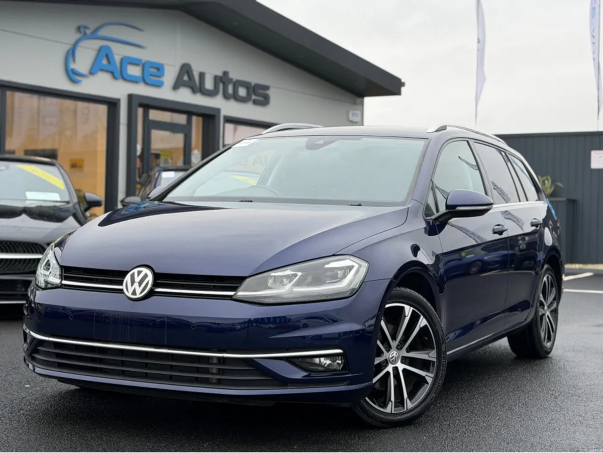 Volkswagen Golf HIGHLINE - 2.0L DIESEL - AUTO - 12 - Image 1