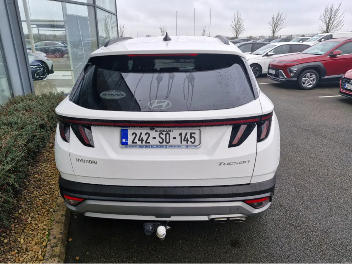 Hyundai Tucson EXECUTIVE PLUS 5DR - Image 4