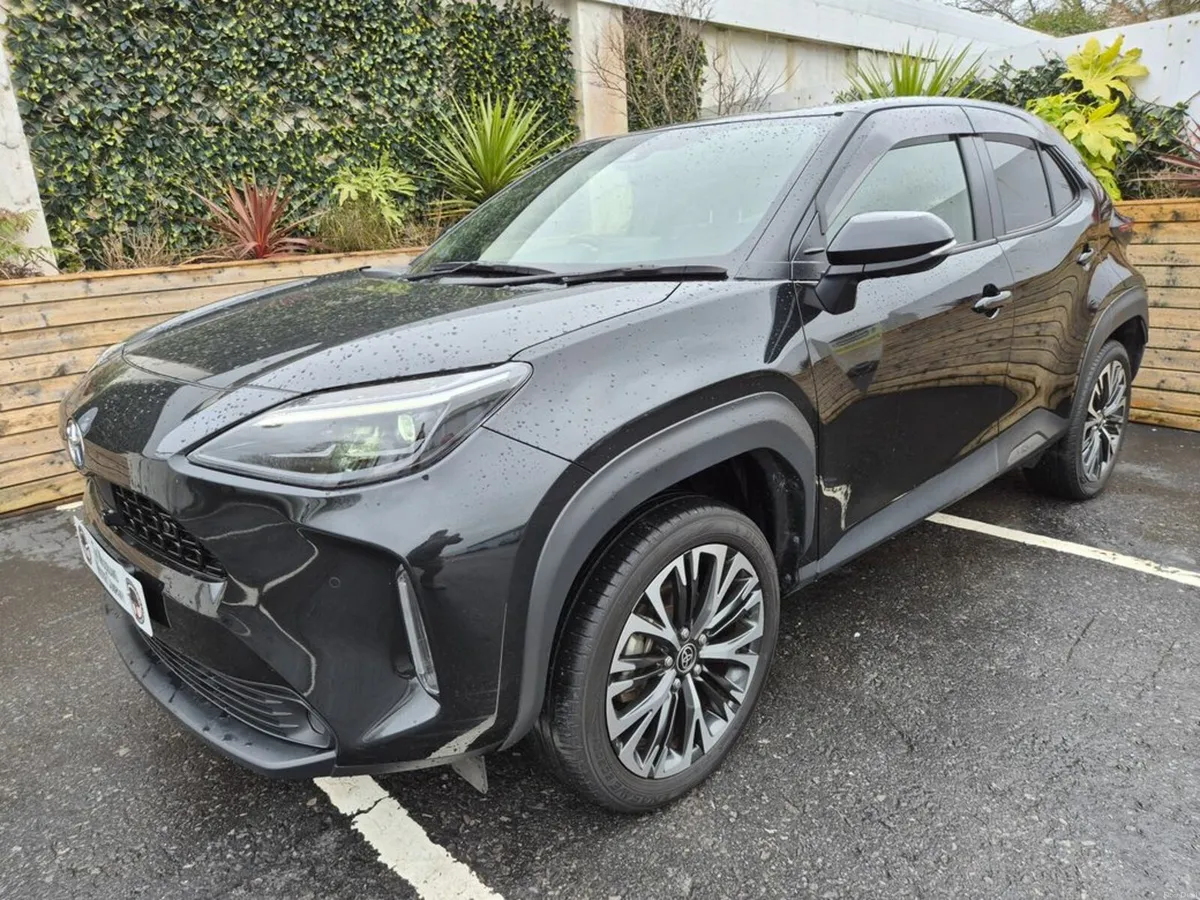 Toyota Yaris Cross 1.5 HYBRID / SOL / TOP SPEC / T - Image 3