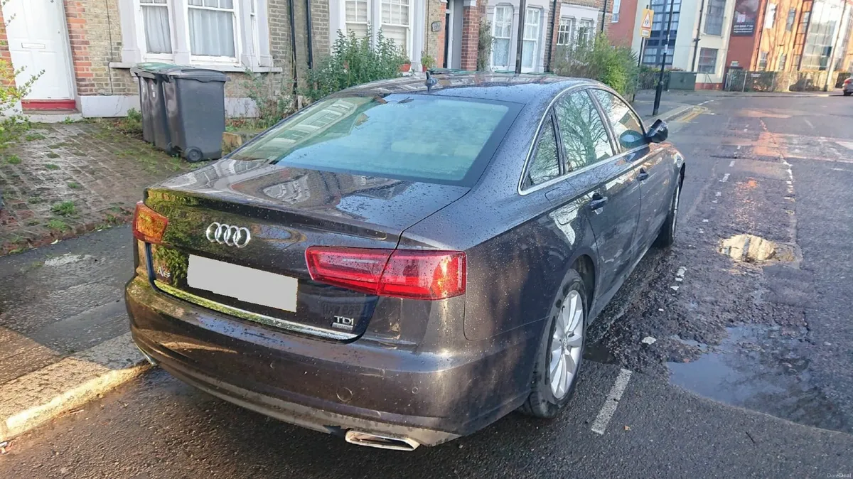 Audi A6 2015 - Image 4