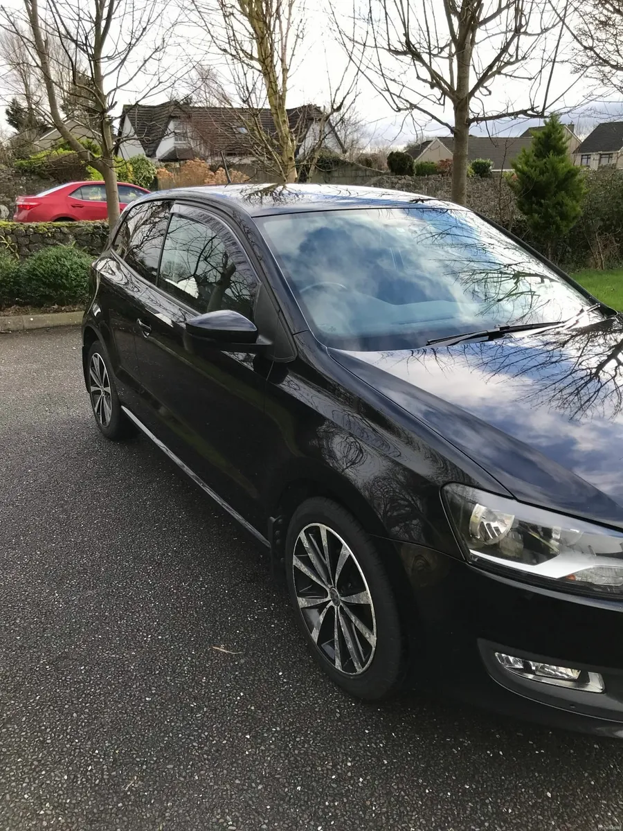 Volkswagen Polo 2013 - Image 2