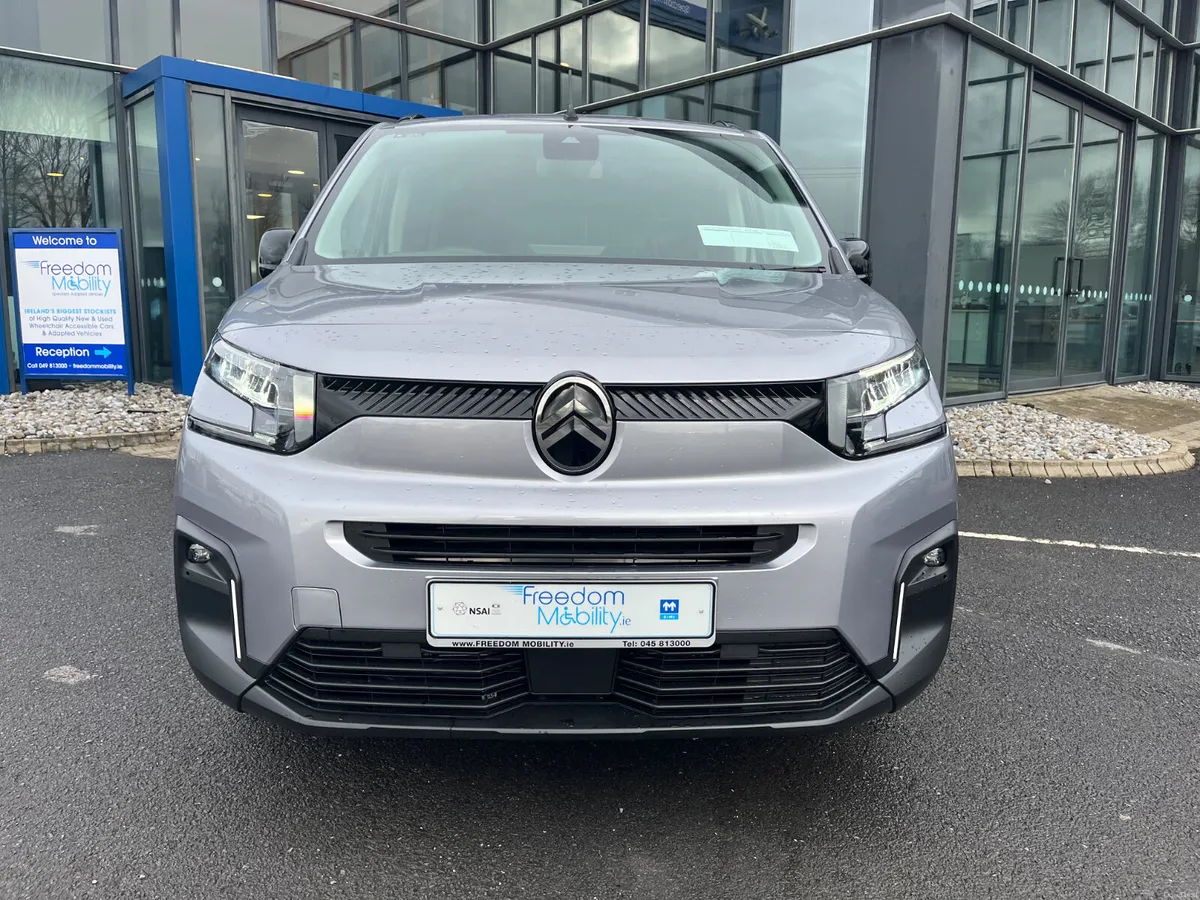 New Citroen Berlingo SWB Wheelchair Accessible - Image 2