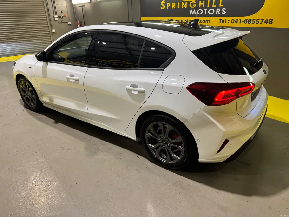 2026 Ford Focus MHEV 1.0T St-Line Petrol 125 BHP - Image 3