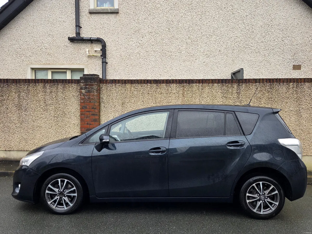 Toyota Verso 1.6 D4D, 7 seats - Image 4