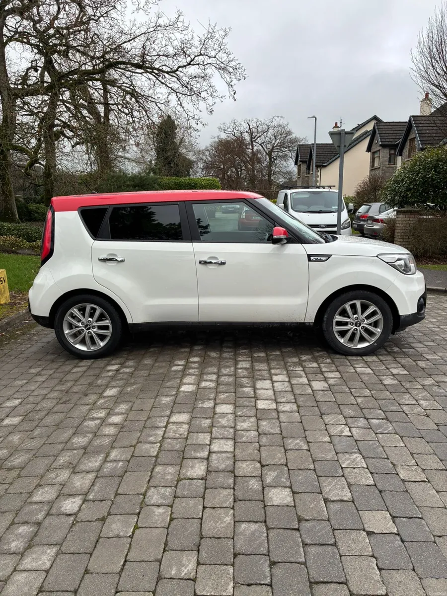 Kia Soul 2018 1.6 CRDI LOW KMS - Image 4