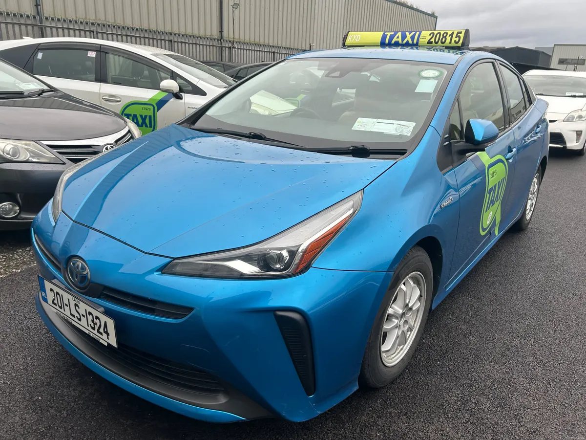 2020 TAXI READY Toyota Prius 1.8 hybrid autoamtic - Image 2