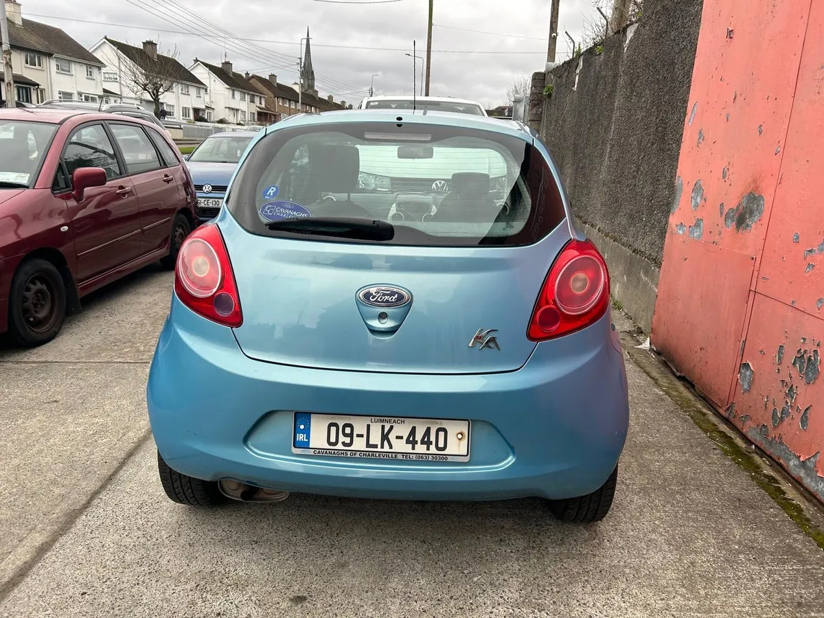 2009 Ford KA - Image 2