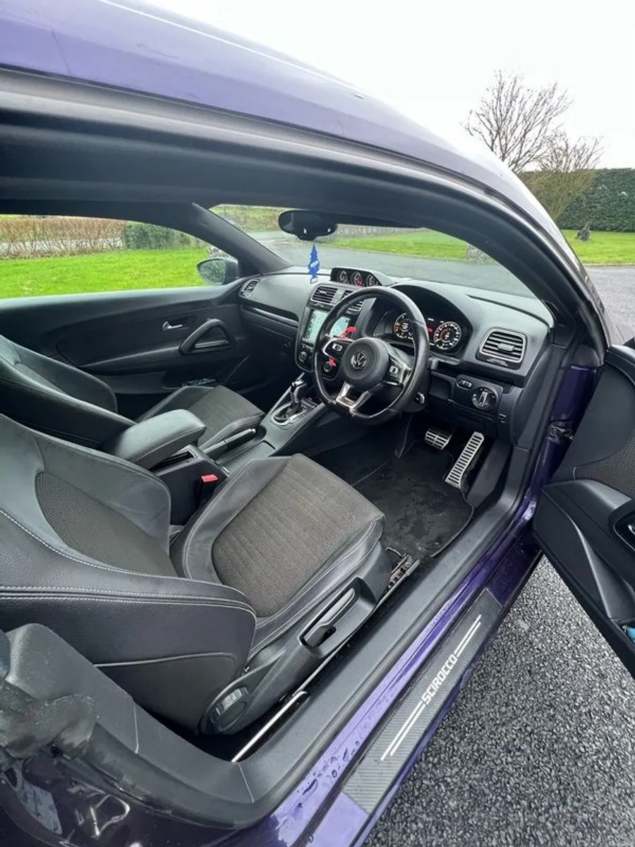 2017 Volkswagen Scirocco - Image 4