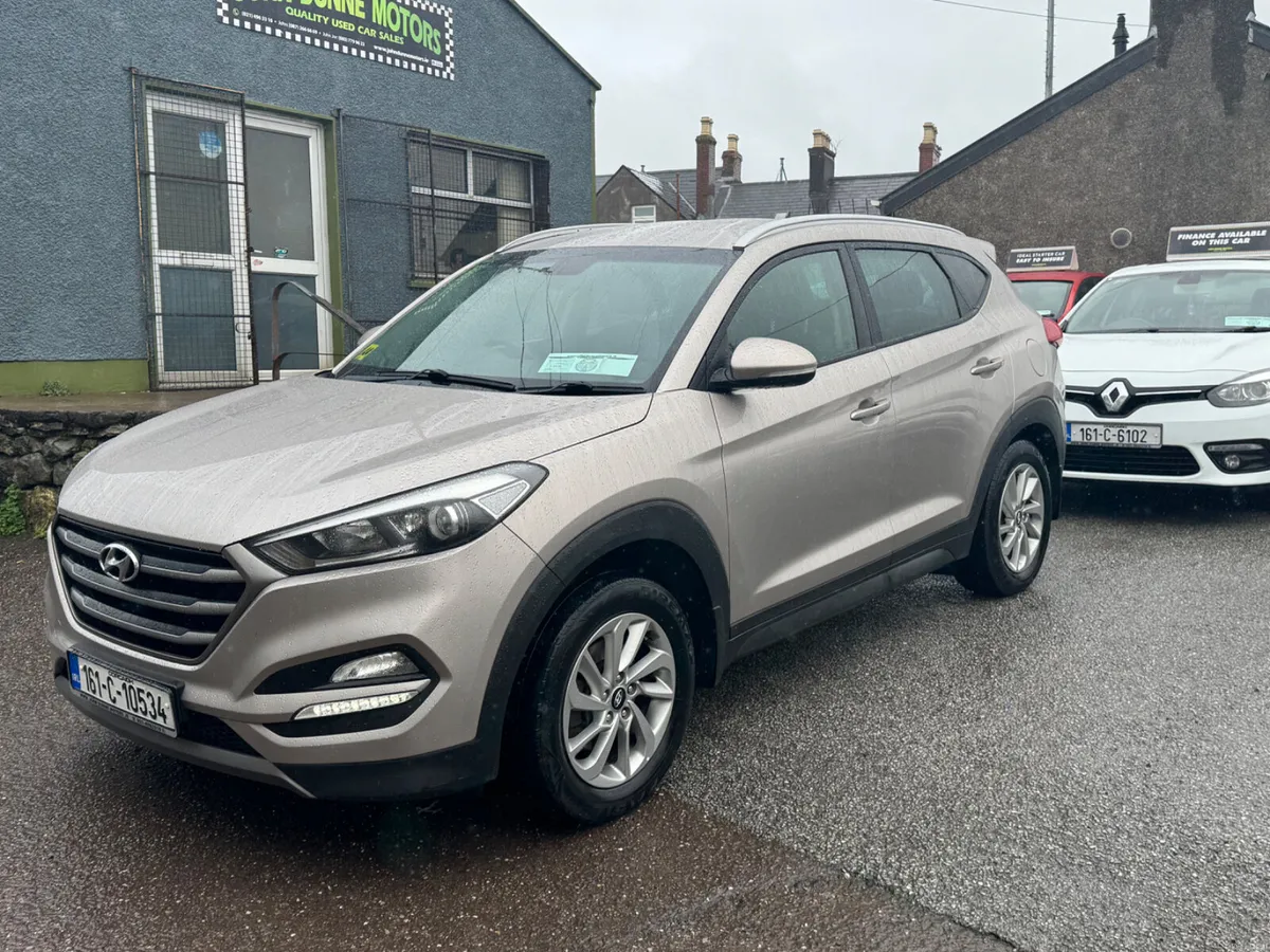 Hyundai Tucson Executive high spec - Image 2