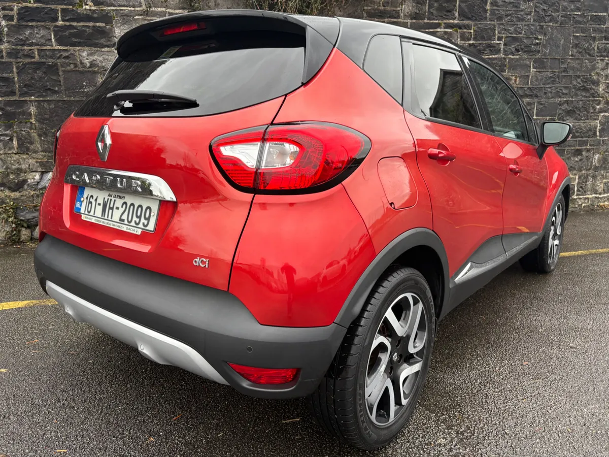 161 Renault Captur Signature!! Leather!! Low Kms!! - Image 4
