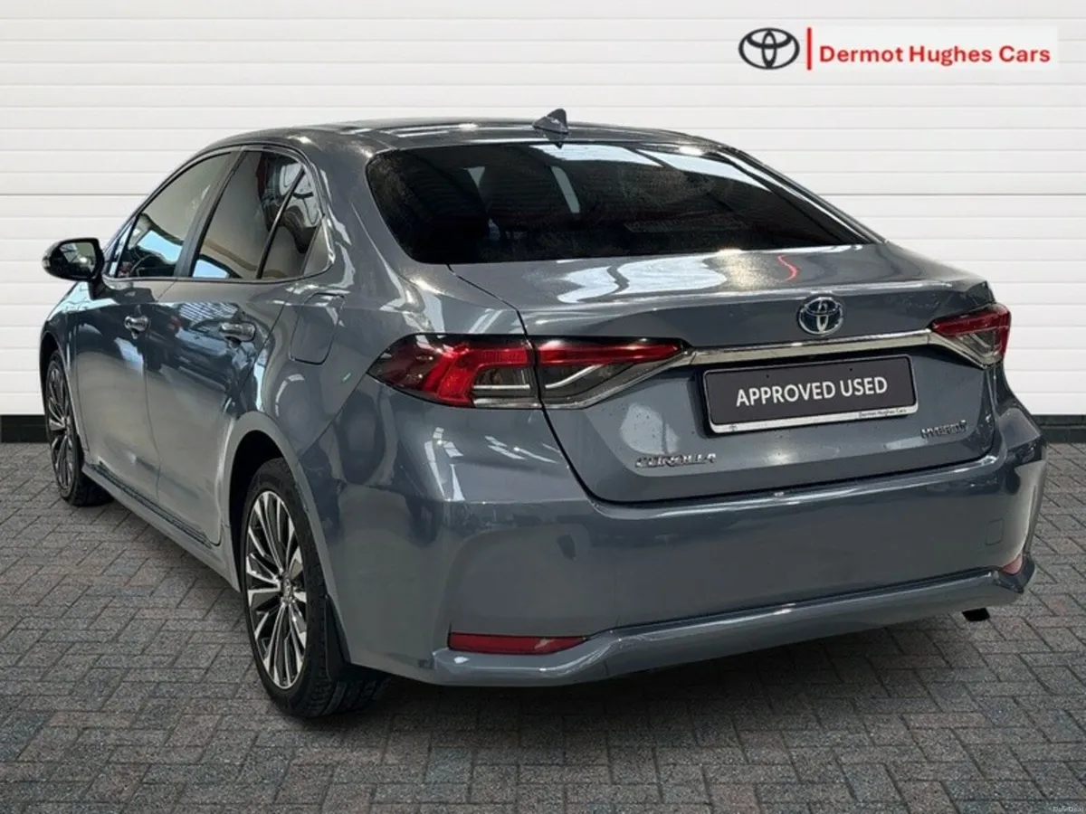 Toyota Corolla LUNA 4DR HYBRID AUTO - Image 2