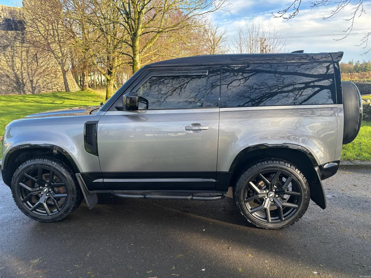 LandRover Defender (212)3 Seater Commerical €47995 - Image 2