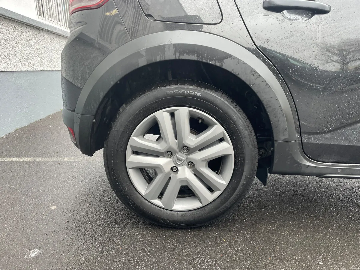STEPWAY ESSENTIAL TCE - 1.0 PETROL - 200TAX - Image 2