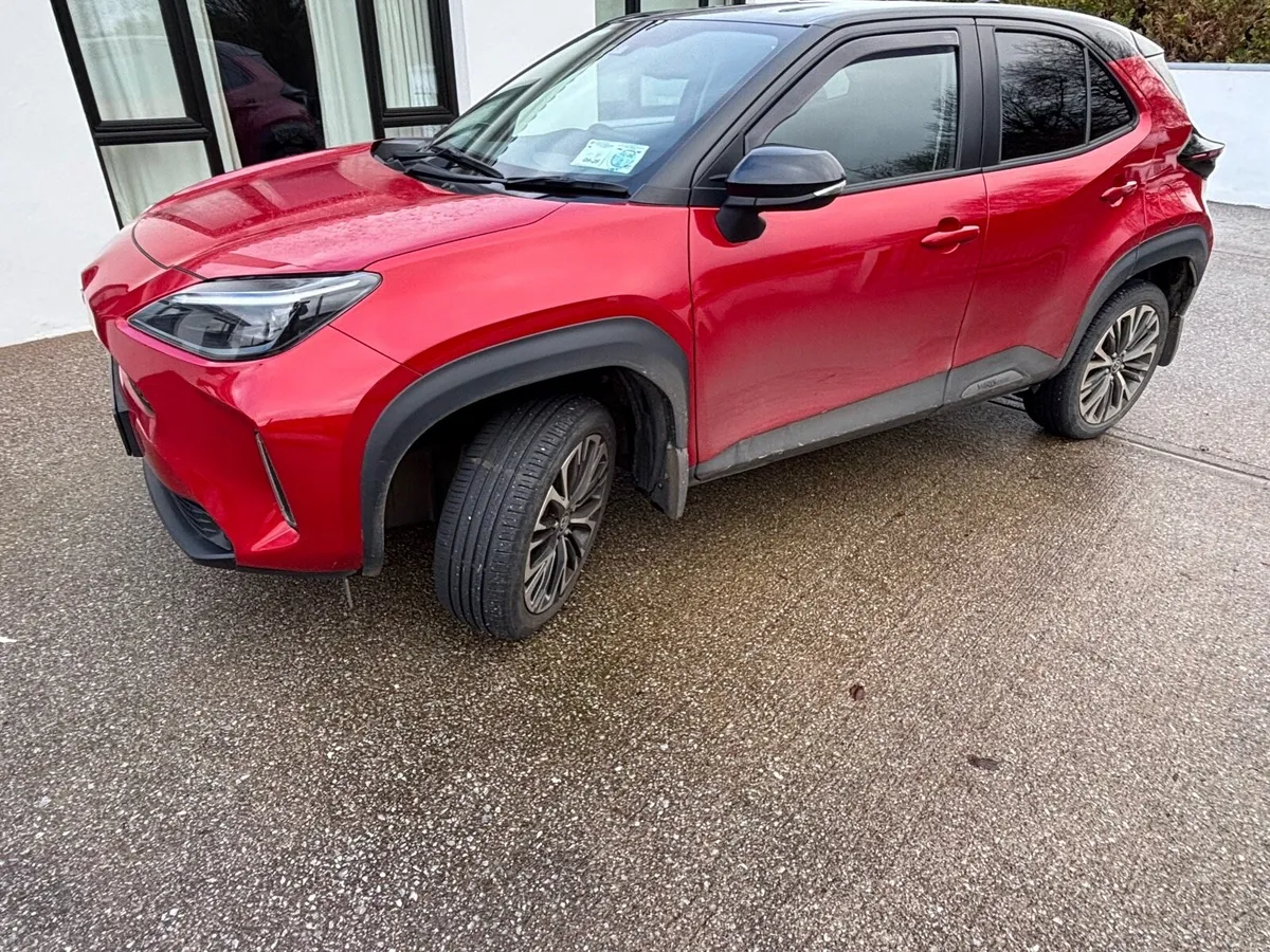 Toyota Yaris Cross Luna Sports - Image 2