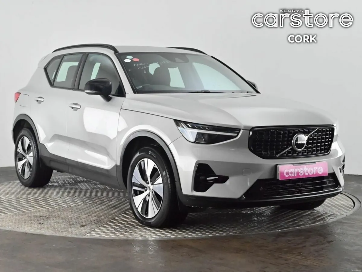 Volvo XC40 Xc40 + T4 Recharge Auto  Plus  Recharge - Image 1