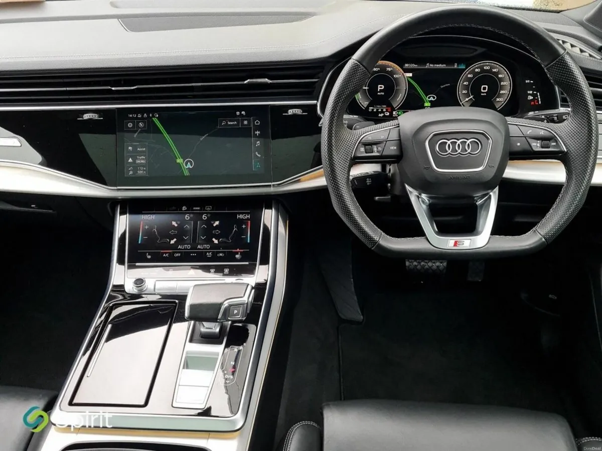 Audi Q7 Competition 60 TFSI e 490PS Quattro - Image 4