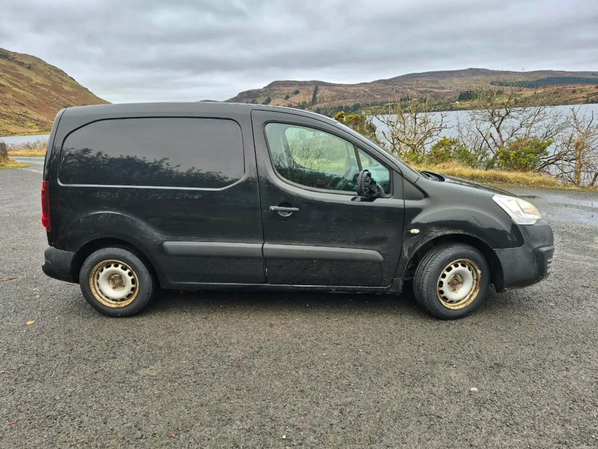 Citroën Berlingo SWB 75 - Image 2
