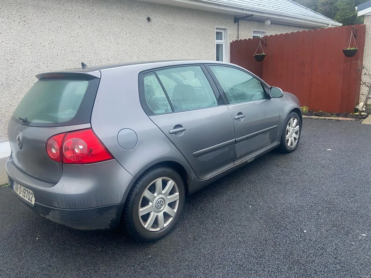 Volkswagen Golf 1.4 petrol 2006 - Image 2