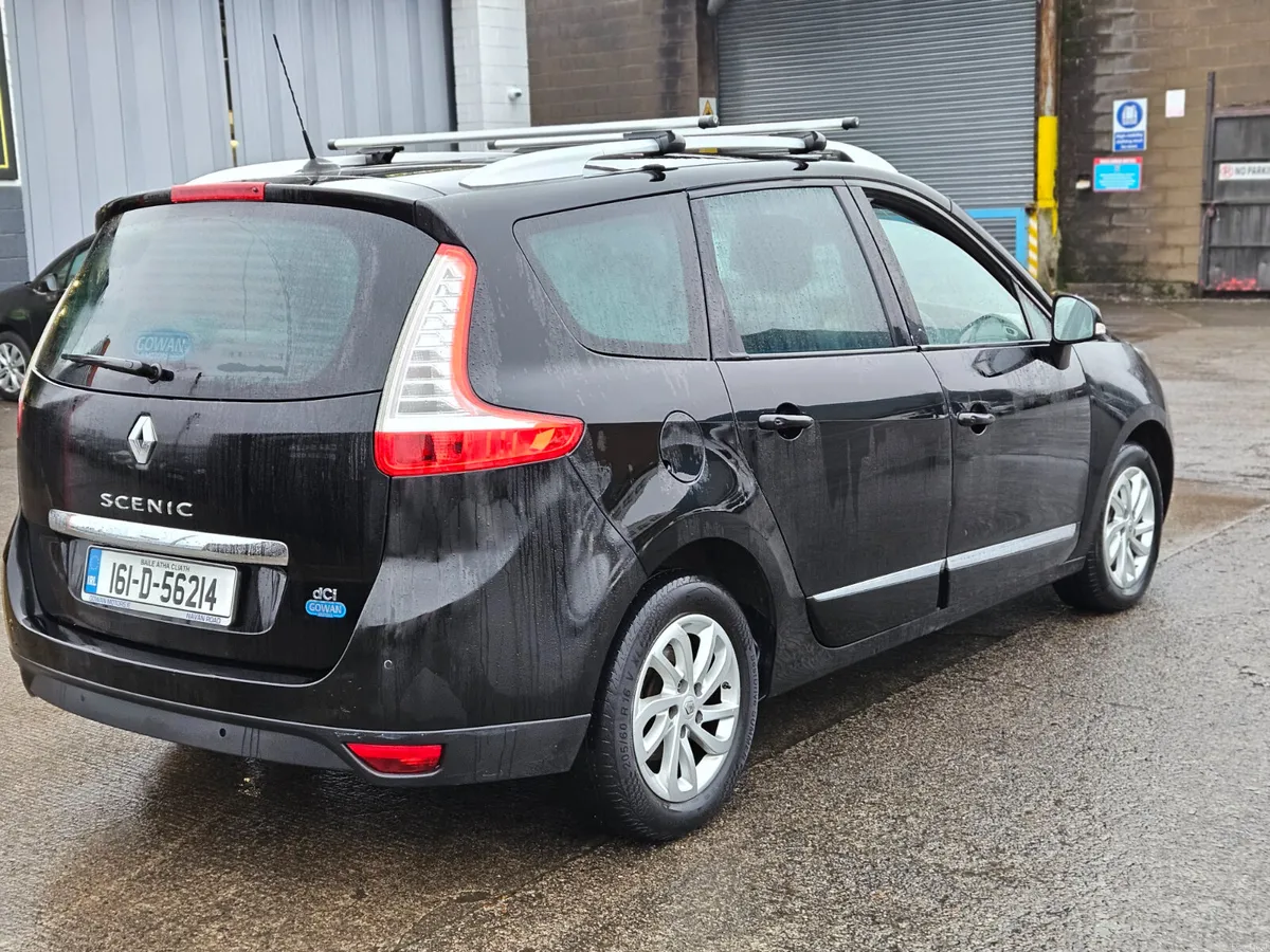 Scenic 1.5 Automatic  7-Seater, Premium Family SUV - Image 3