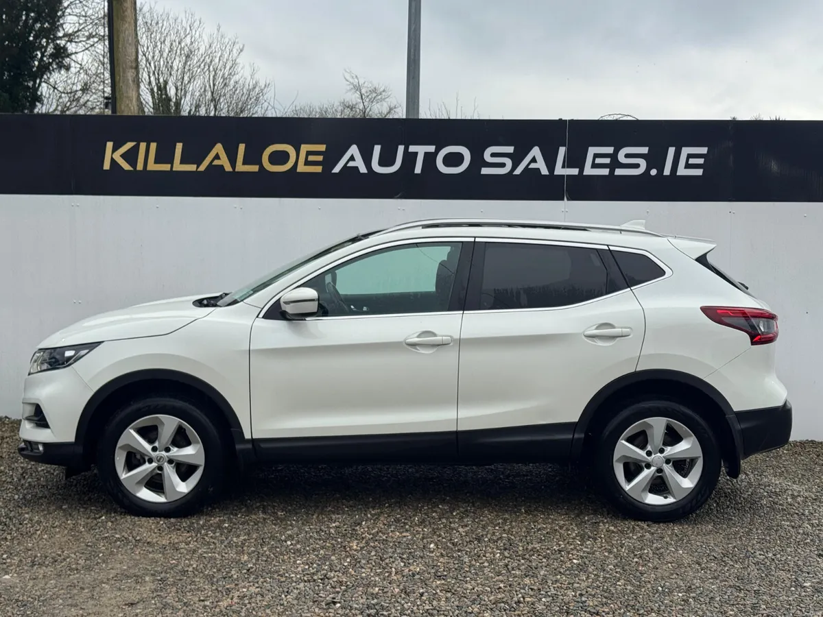 2018 Nissan Qashqai 1.5D (SUNROOF) - Image 6