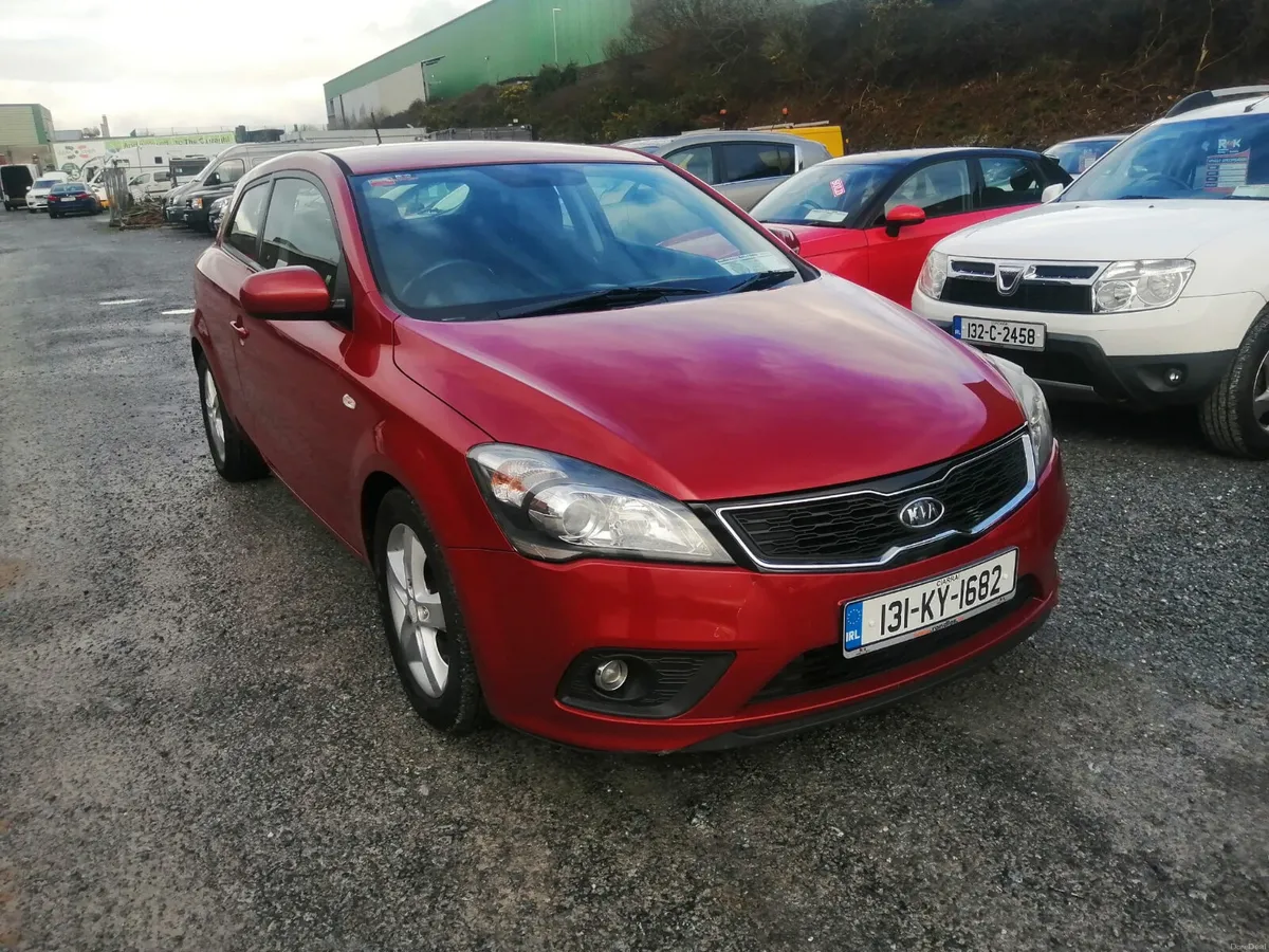 2013 Kia Ceed - Image 1
