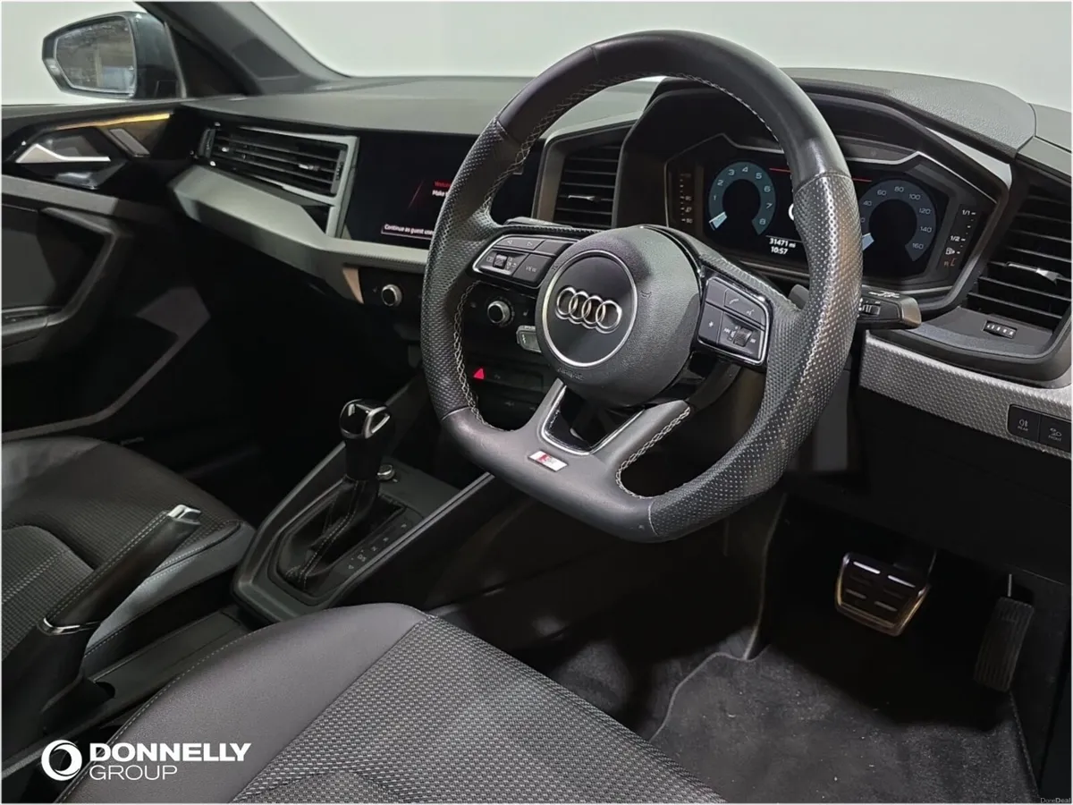 Audi A1 Sportback Black Edition - Image 4