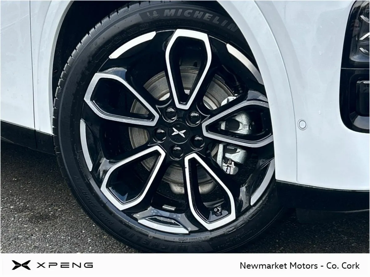 XPeng G6 LONG RANGE 80.8KWH HUGE SPECIFICATION - Image 2