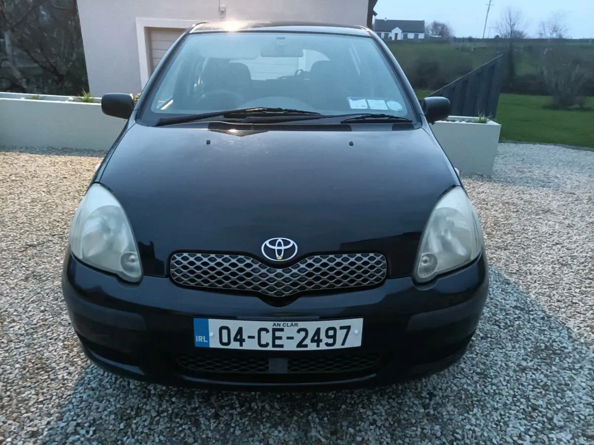 Toyota Yaris - Image 3
