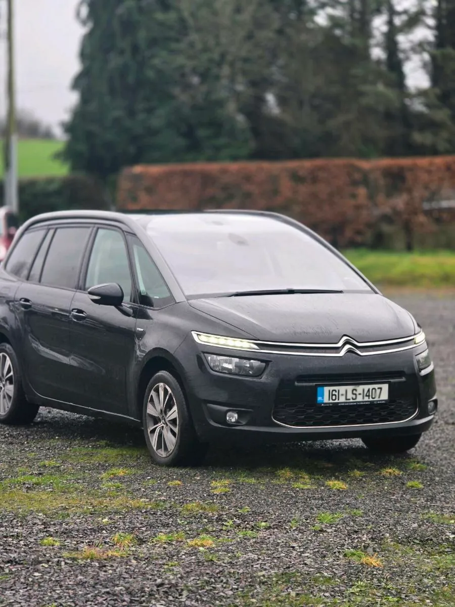 Citroën c4 Picasso Executive model 5150€ - Image 4