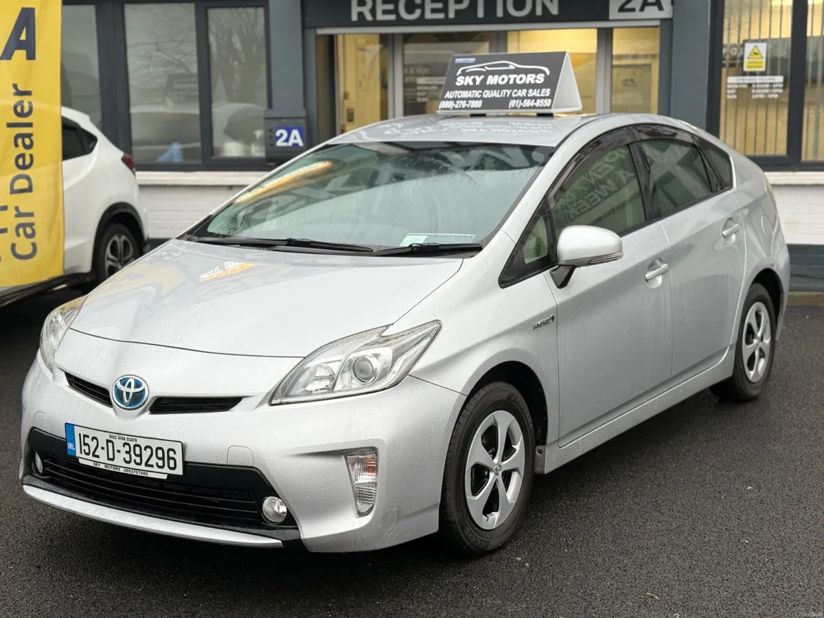 2015 Toyota Prius 1.8 Hybrid auto, 34K Miles - Image 3