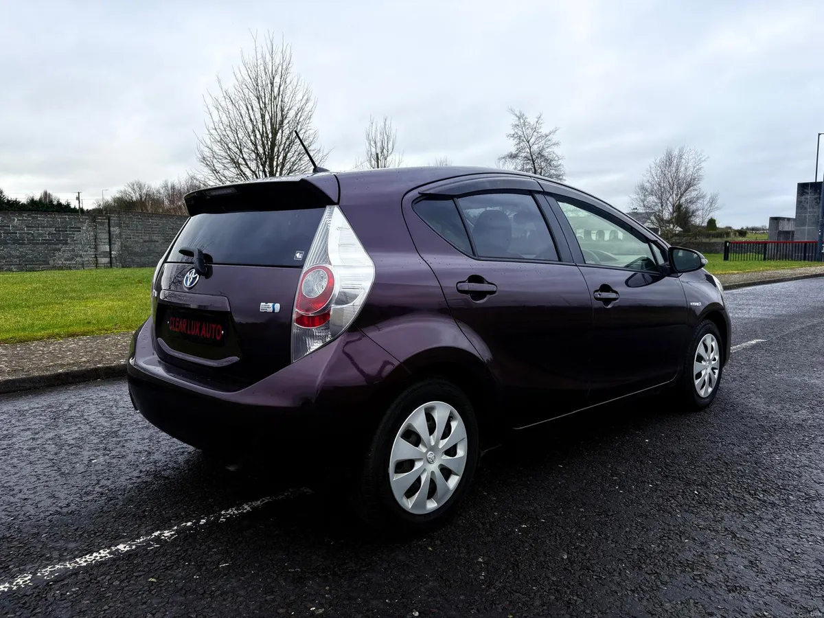 2014 Toyota Aqua 1.5 PETROL HYBRID AUTOMATIC - Image 3