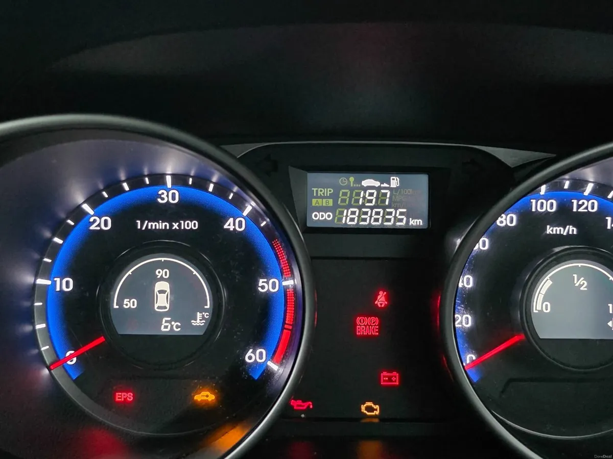 Hyundai ix35 2010 - Image 2