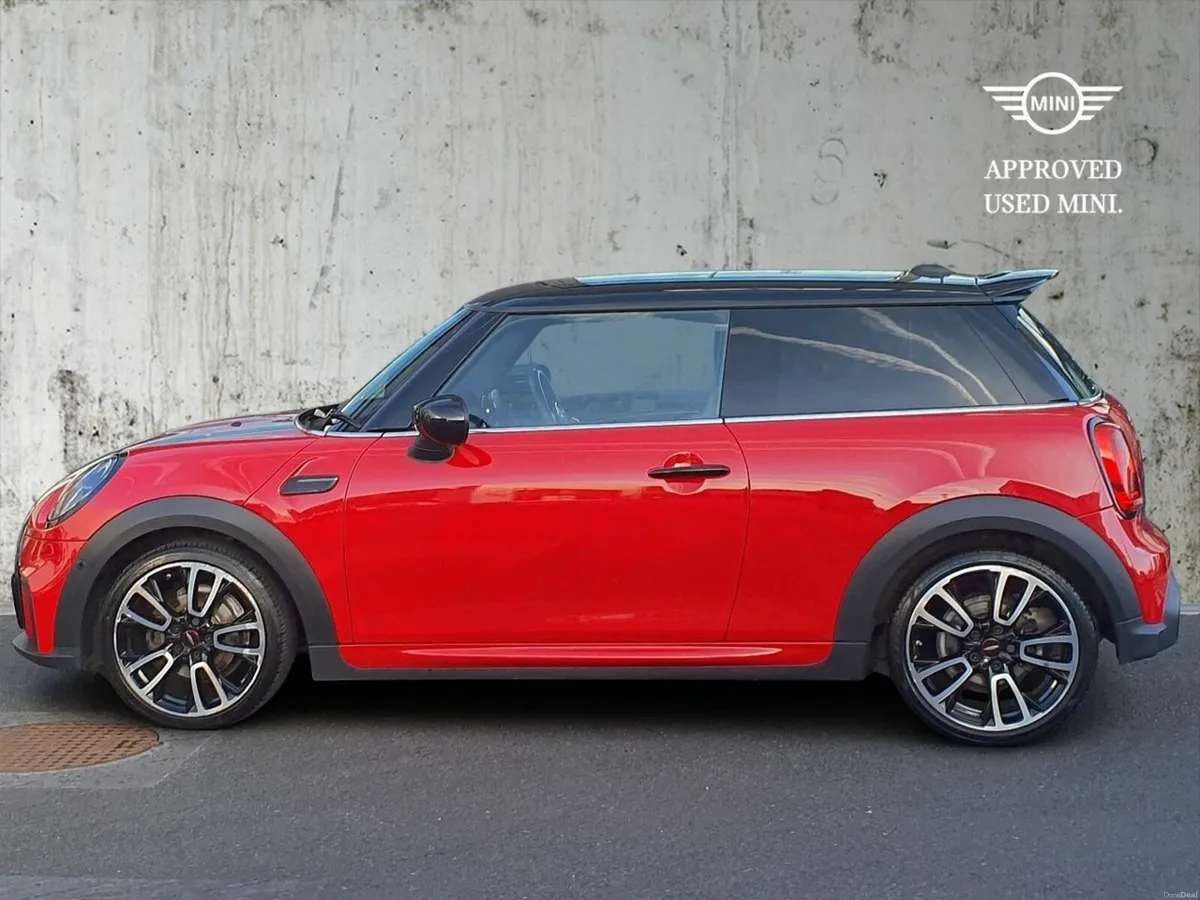 Mini Cooper 3-Door Cooper Sport - Image 4