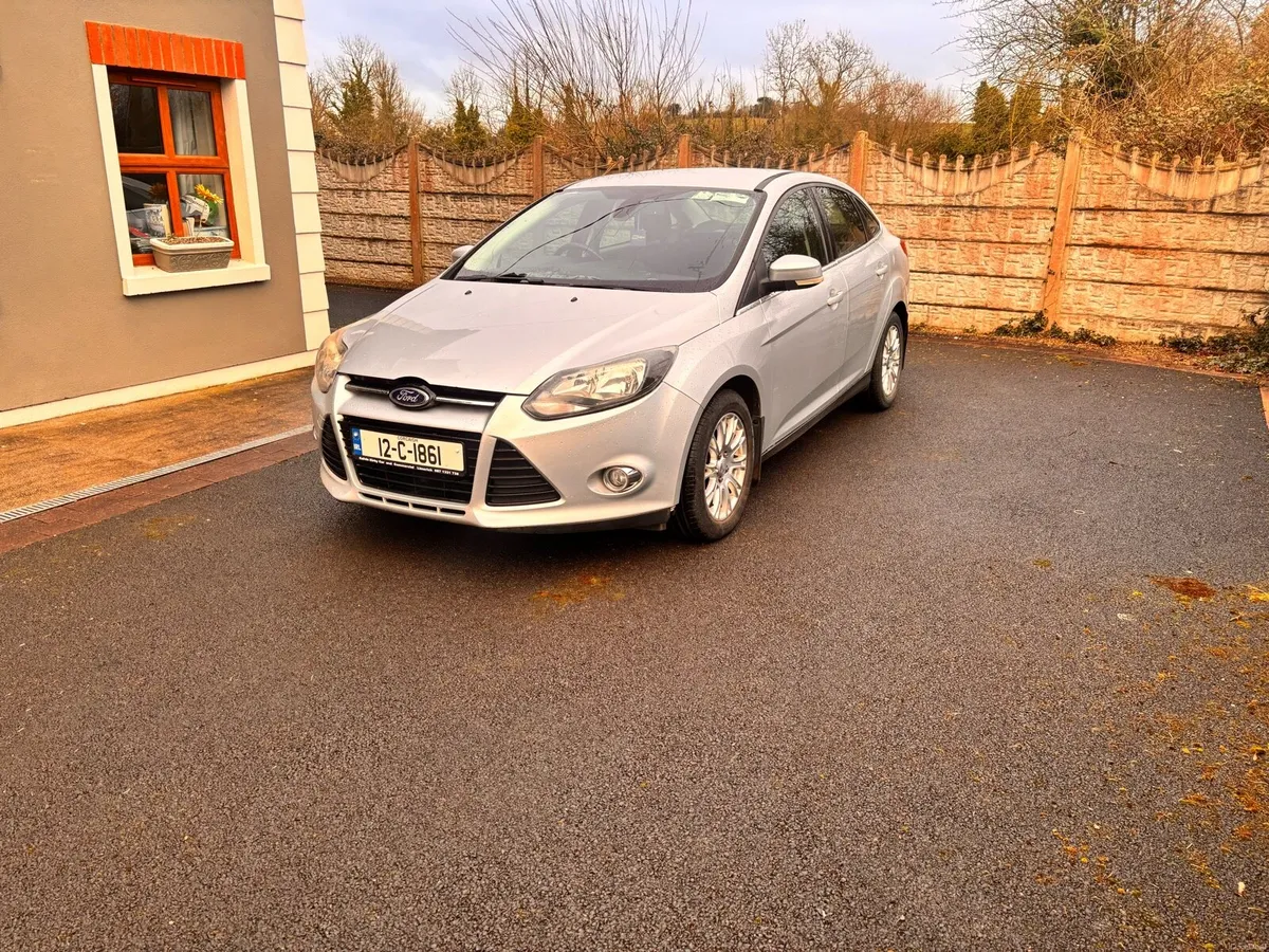 12 Ford focus 1.6tdci titanium - Image 2