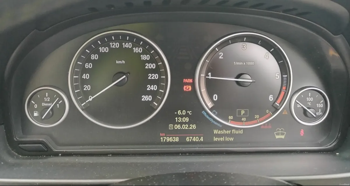 BMW 5-Series 2013 - Image 2