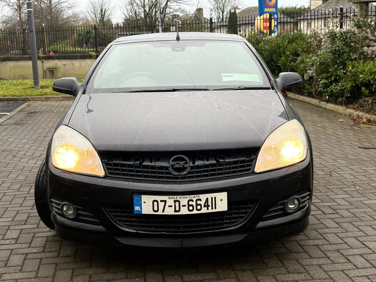 Opel Astra 2007 1.8 Petrol Cabriolet new nct 11/26 - Image 3