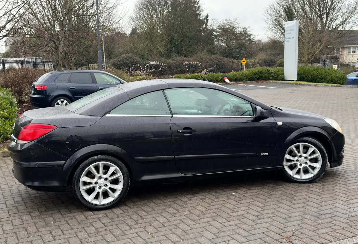 Opel Astra 2007 1.8 Petrol Cabriolet new nct 11/26 - Image 4