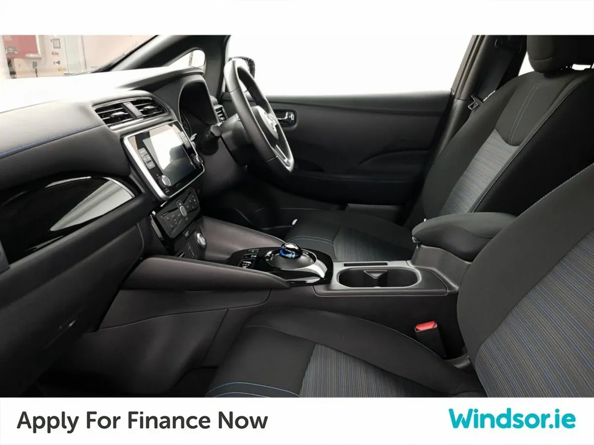 Nissan Leaf Leaf SV Premium 40 kWh - Image 4