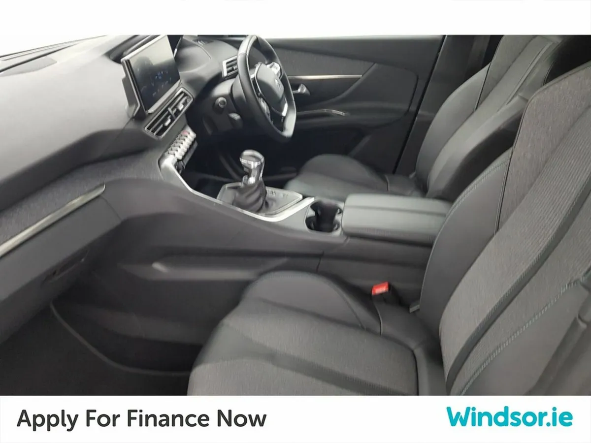 Peugeot 3008 1.5 BlueHDi 130bhp Allure - Image 4